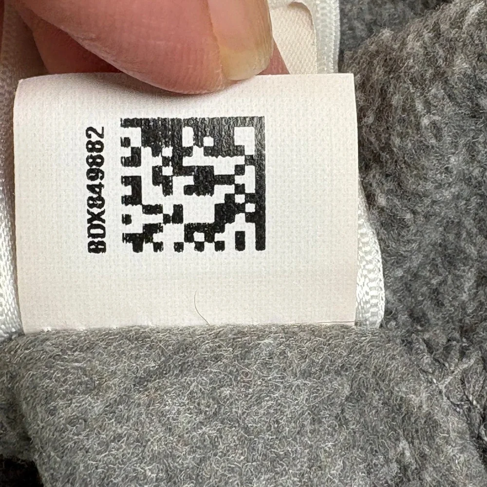 The North Face Mens Never Stop Exploring Red Box Logo Hoodie‎ Grey Small A3X9J